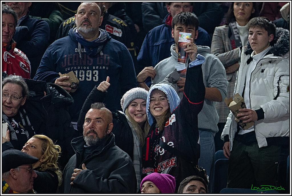 PENNY DEL; Koelner Haie- Duesseldorfer EG; Koeln, 16.12.2022